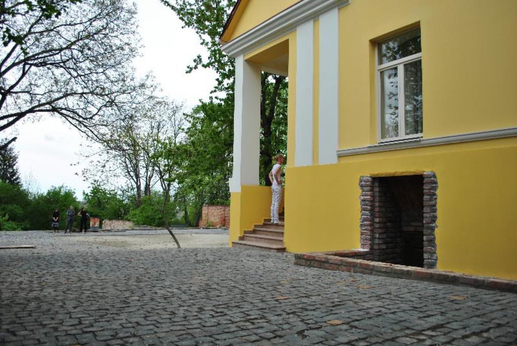 Boutique Hotel Villa P Úzhgorod Exterior foto